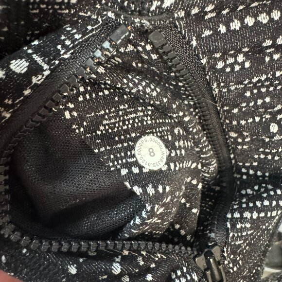 Like New Lululemon Define Jacket – Black White Speckle Print – Size 8 - Picture 5 of 6